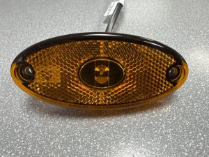 Amber sidemarker with 0.5M cable