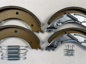ALKO BRAKE SHOES FOR 2361 HUB 4x 384509 complete axle